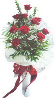 9 adet kırmızı gül demeti Adana sonbahar çiçekçilik ürünüdür.